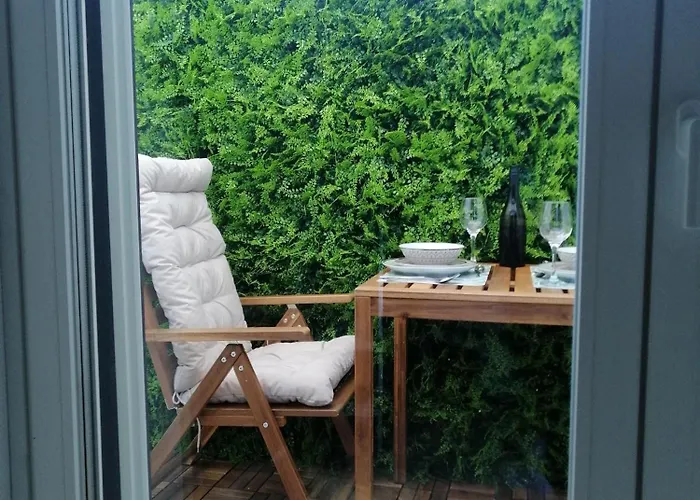 Apartma Erik Πιράν